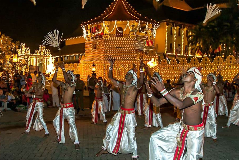 Esala Perahera Festival, Sri Lanka